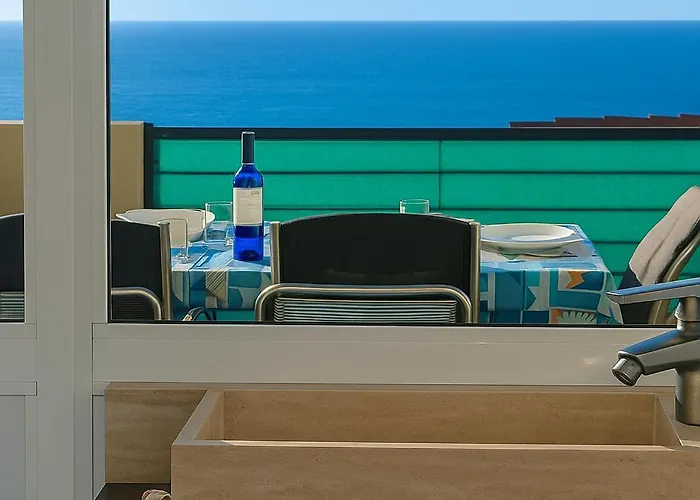 Encantador 120 M2 Vistas Al Mar Y Montana Apartment